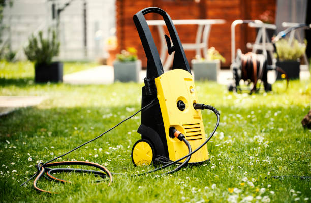 Best Post-Construction Pressure Washing  in Luxemburg, WI